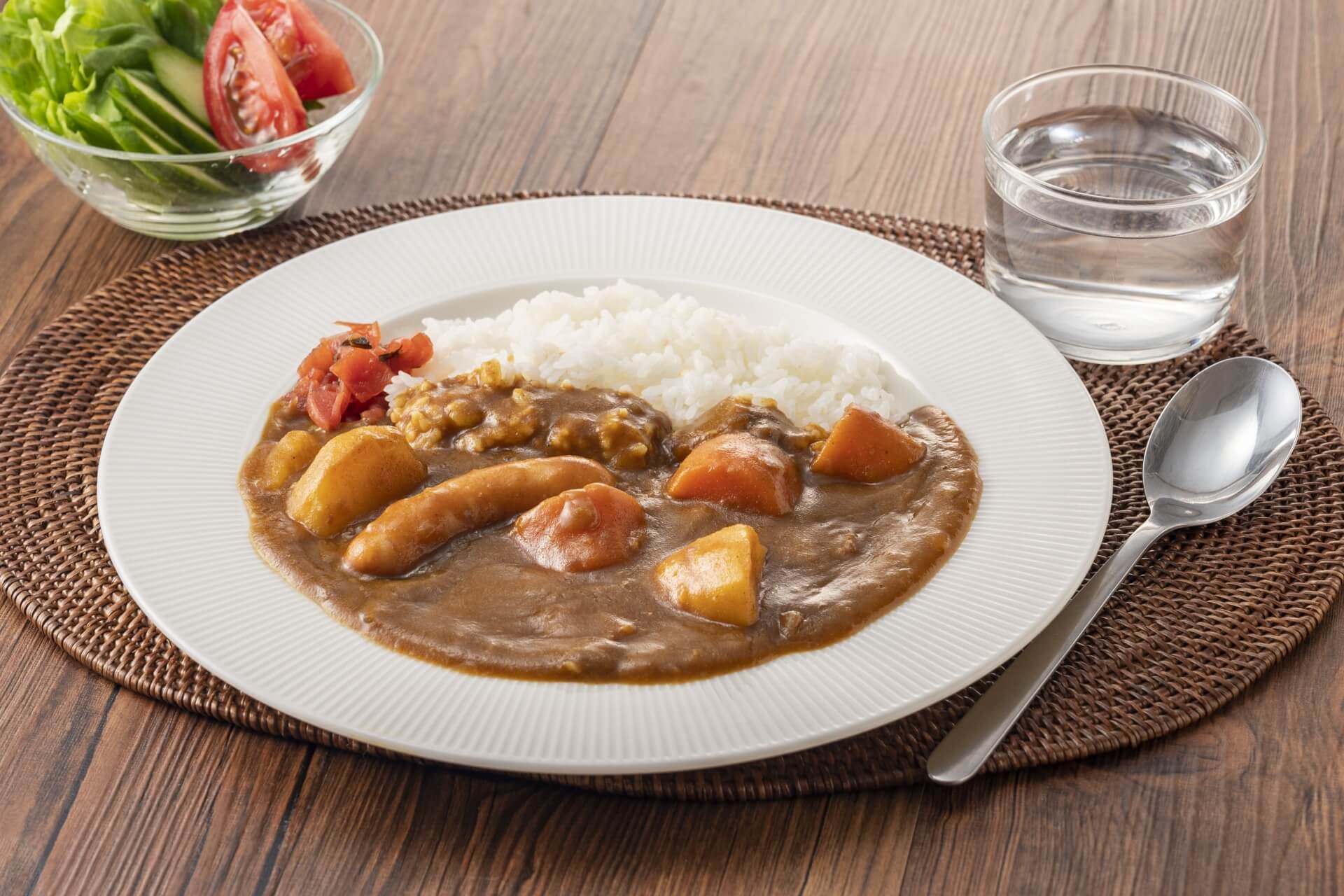 キムタクのカレーの食べ方が炎上？何が理由で炎上しているのか？
